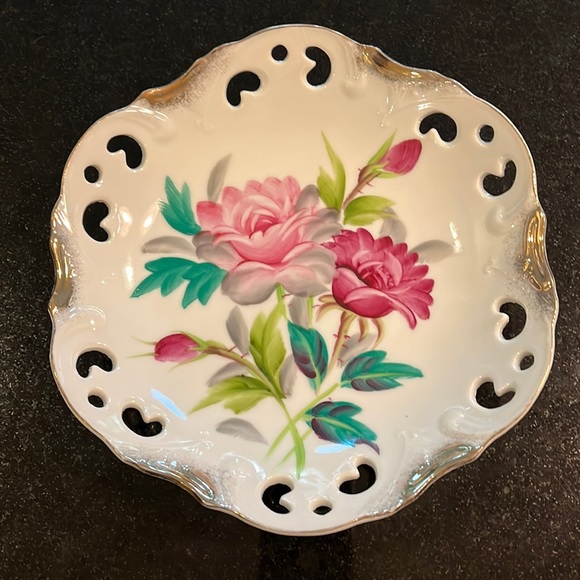 Vintage Hand Painted with Pink Flowers Plate Gold Trim - Picture 1 of 9